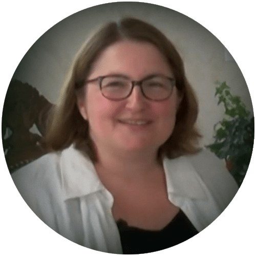 Portrait du Docteur Lydia N., thérapeute utilisant l'appareil Cardiaum